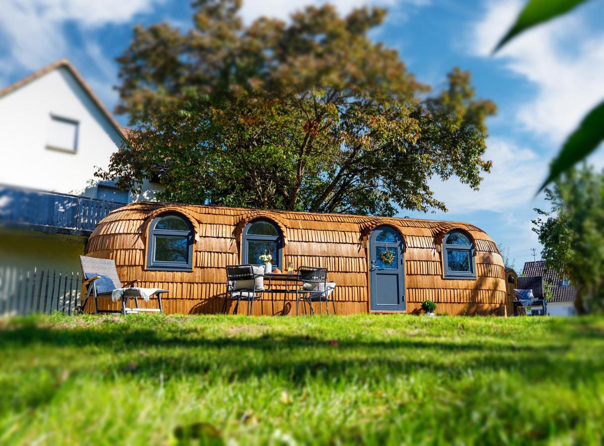 Auszeitgarten - Urlaub Im Tinyhaus Im Herzen Von Oberschwaben Aulendorf Exterior foto